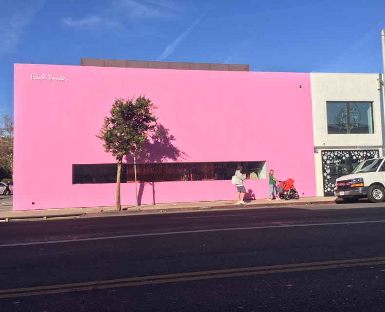 メルローズ・アベニュー(ロサンゼルスのファッションとアートのストリート)